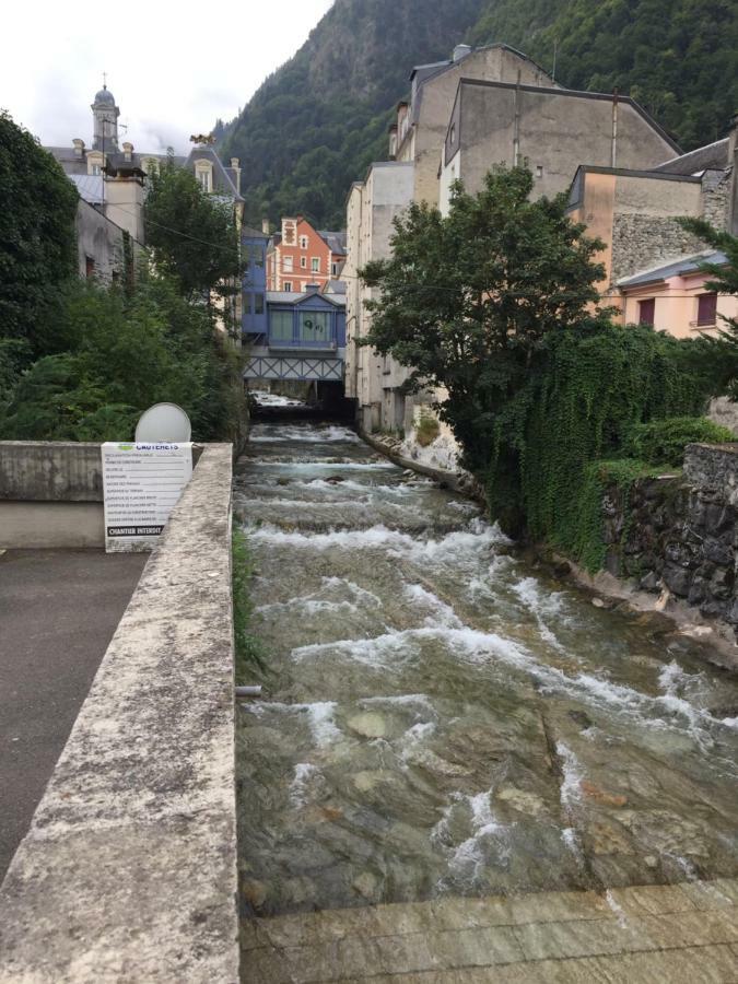 Appartement Prive Dans Residence Balneo Aladin Cauterets Exterior foto