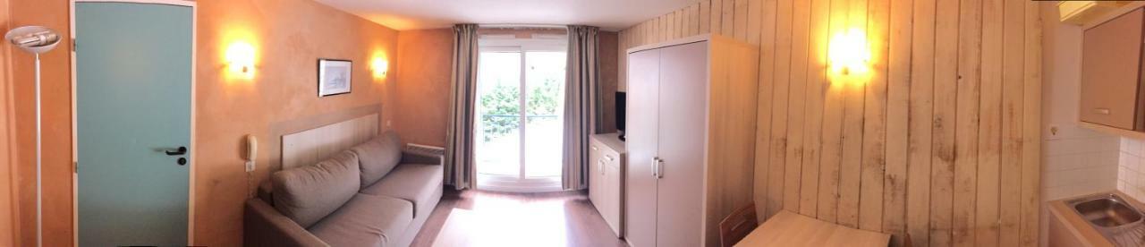Appartement Prive Dans Residence Balneo Aladin Cauterets Exterior foto